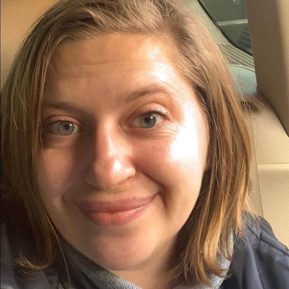 Meet your Posher, Isabel